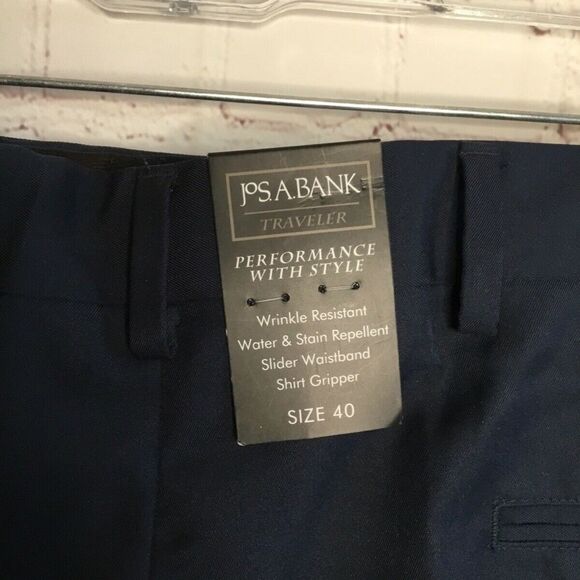 NWT Jos. A. Bank Traveler Navy Slider Waistband Pleated Front Shorts Men Size 40 - Picture 4 of 10